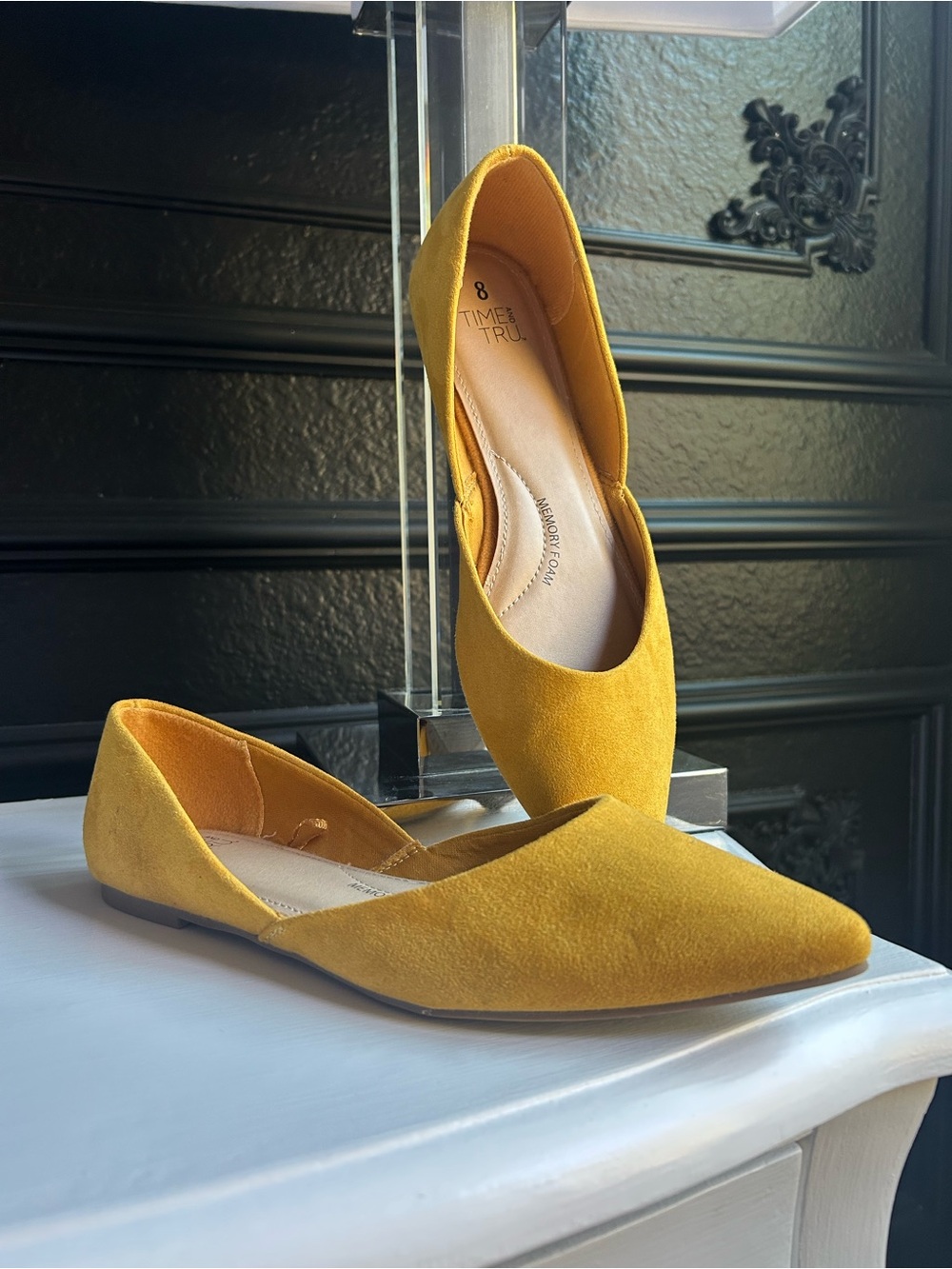 Time and Tru Mustard Yellow Pointed Toe Flats Size 8